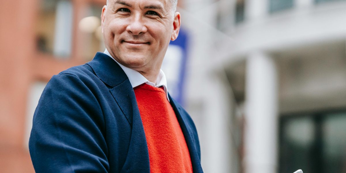 This article explains why bizarre or satirical Putin headlines have become a surprising source of daily stress relief and entertainment. It combines science-bas...